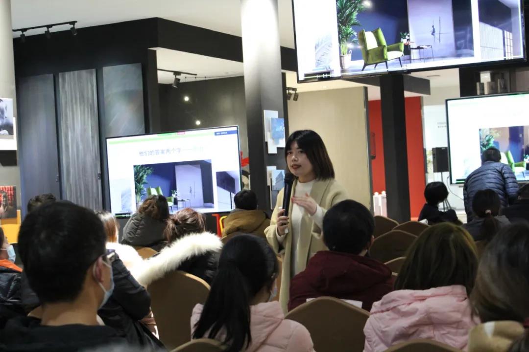 恭喜！華洲木業(yè)（陜西）運(yùn)營(yíng)中心首航儀式暨供應(yīng)鏈賦能模式發(fā)布會(huì)圓滿舉辦！(圖5)